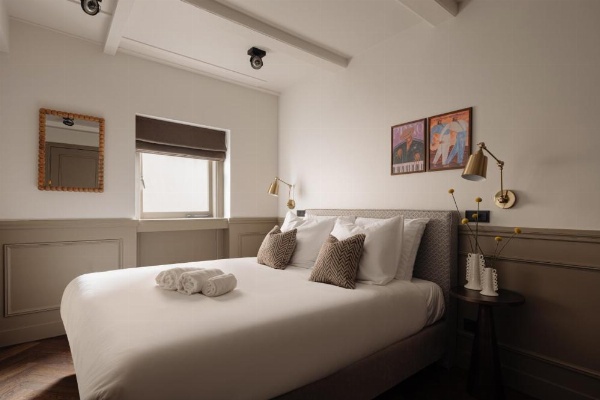 Adam Downtown image 5